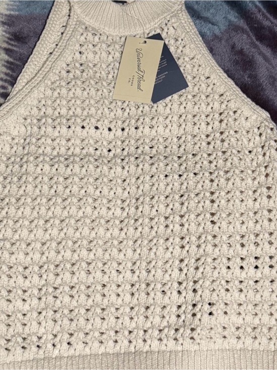 Universal Thread Tops - Universal Thread Ivory Crochet Halter Tank Top (new) size medium